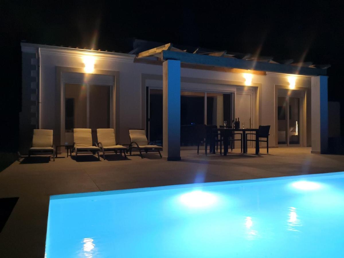 Sunset Sea View Villa 1 Агиос-Георгиос Экстерьер фото